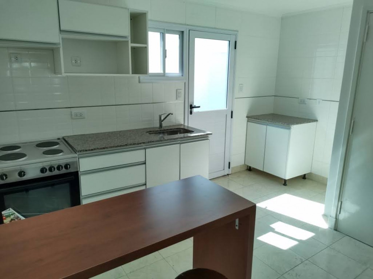 DUPLEX 3 AMB. CON PATIO, A ESTRENAR, APTO CREDITO - ZONA: SAN JUAN