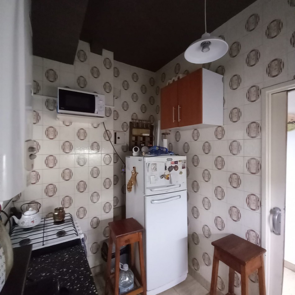 DEPARTAMENTO 2 AMB CONTRAFRENTE, CON PATIO Y ESPACIO DE COCHERA - ZONA: PLAYA VARESE