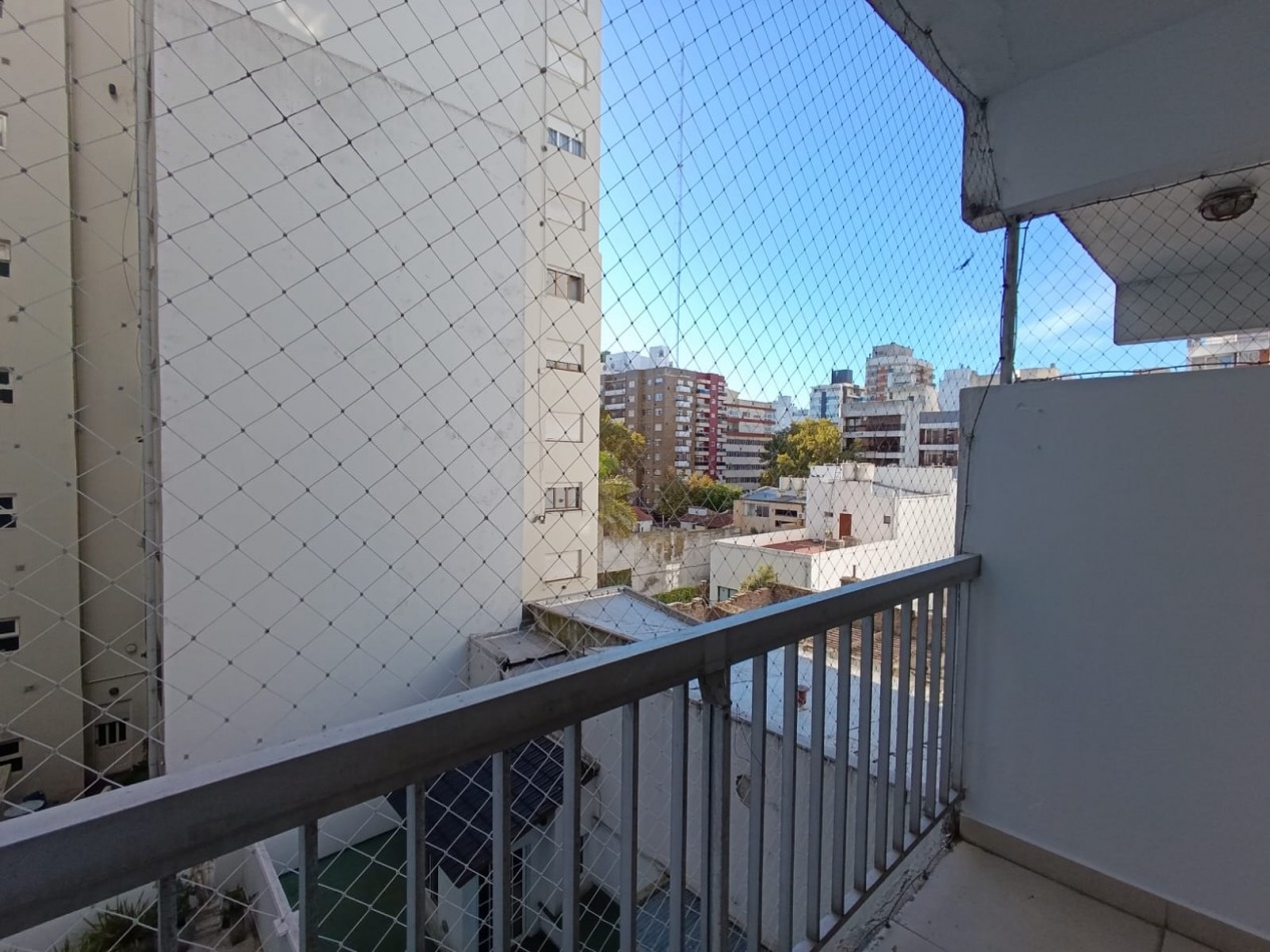 DEPARTAMENTO 3 AMB AL CONTRAFRENTE CON BALCON - ZONA: PLAZA MITRE