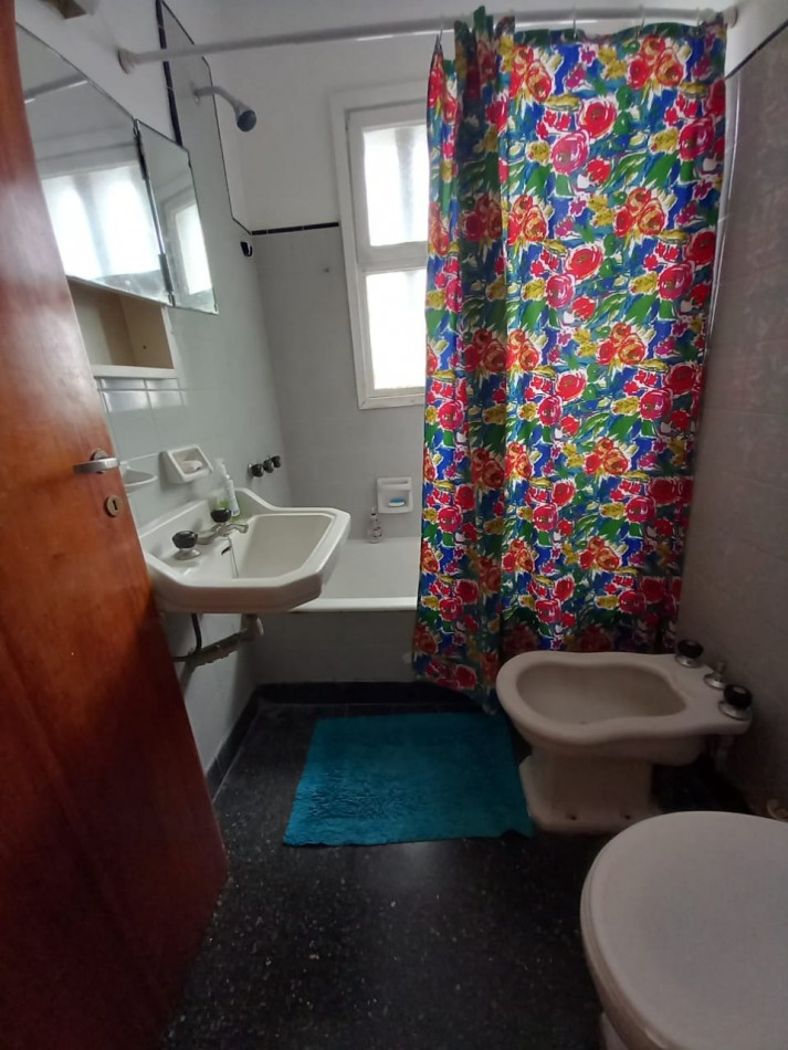 DEPARTAMENTO 2 AMB TODO EXTERNO, CON BALCON, VISTA PANORAMICA Y COCHERA FIJA - ZONA: MACROCENTRO