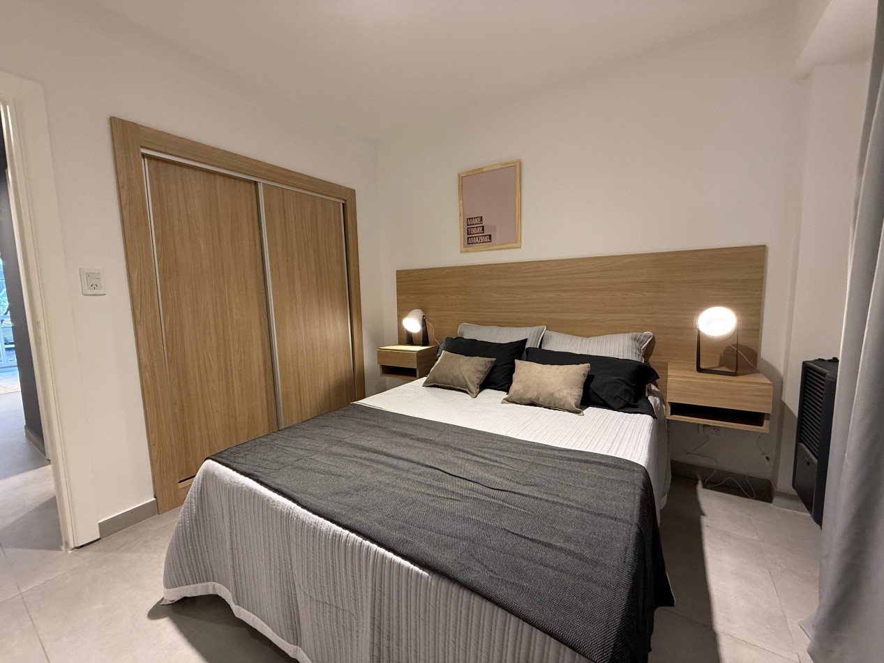 DEPARTAMENTO 2 AMB. AL FRENTE CON BALCON - ZONA: PASEO ALDREY