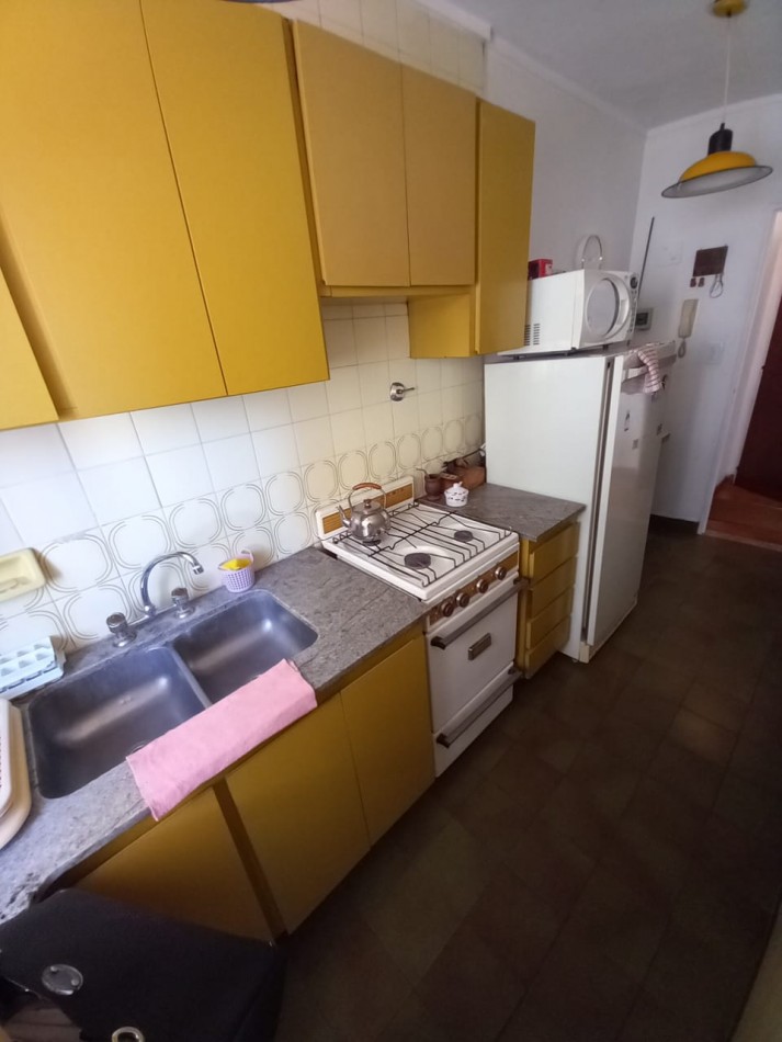 DEPARTAMENTO 2 AMB. AL LATERAL - ZONA: FALUCHO Y ENTRE RIOS
