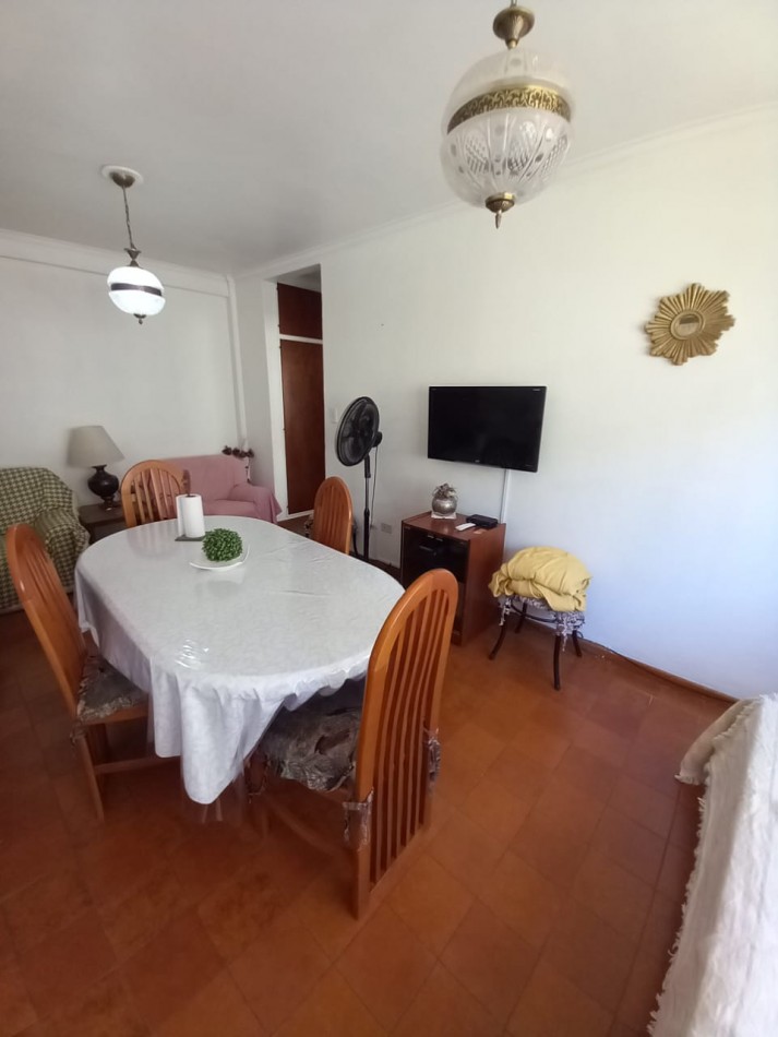DEPARTAMENTO 2 AMB. AL LATERAL - ZONA: FALUCHO Y ENTRE RIOS