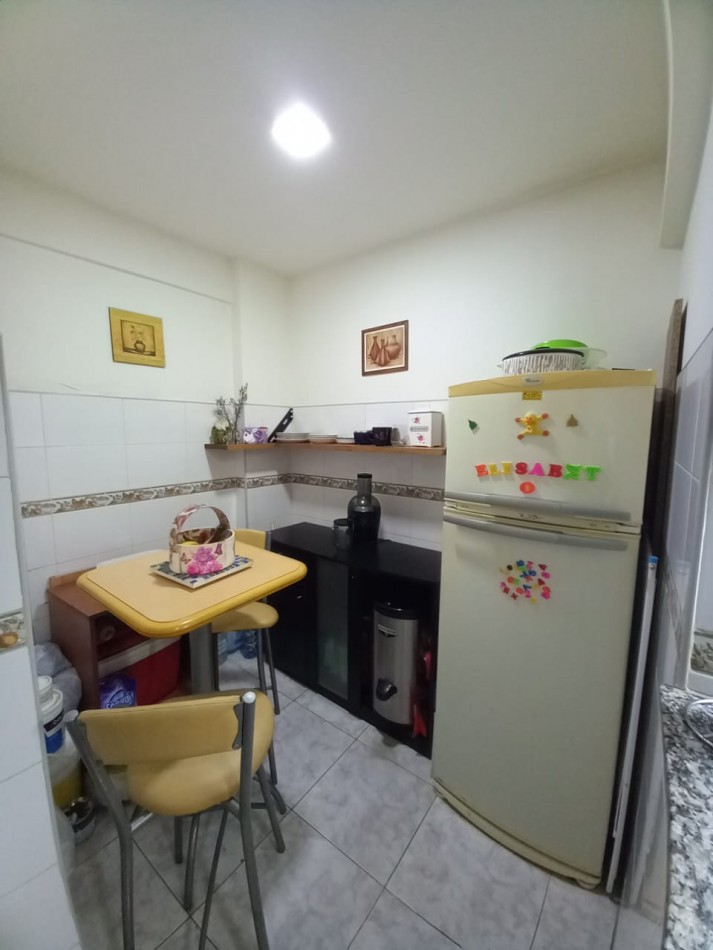 DEPARTAMENTO 3 AMB. CON DPCIA, TODO EXTERNO, APTO CREDITO - ZONA: PLAZA COLON