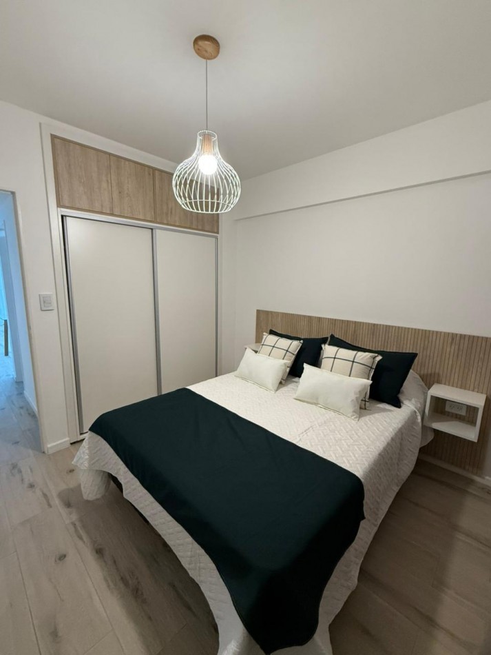 DEPARTAMENTO 3 AMB AL FRENTE, CON BALCON Y ESPACIO DE COCHERA - ZONA: CENTRO