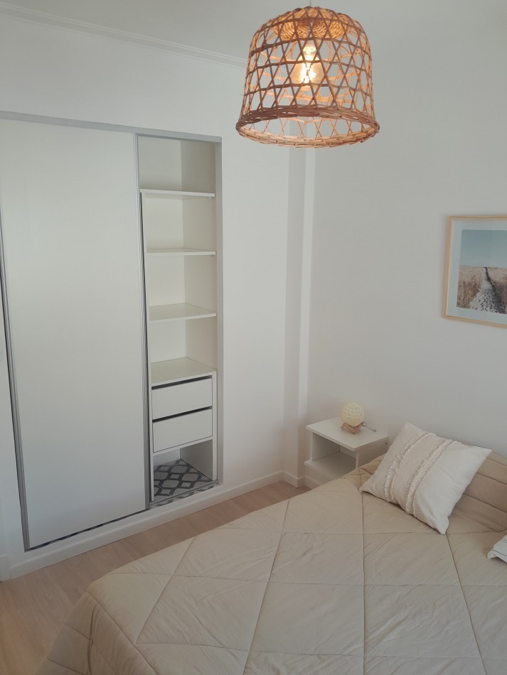 DEPARTAMENTO 3 AMB AL FRENTE, CON BALCON FRANCES - ZONA: CENTRO