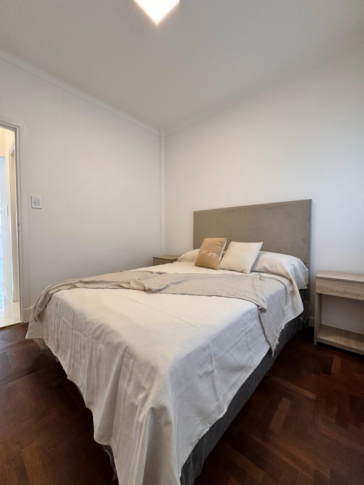 DEPARTAMENTO 2 AMB AL FRENTE, COMPLETAMENTE RECICLADO - ZONA: CENTRO