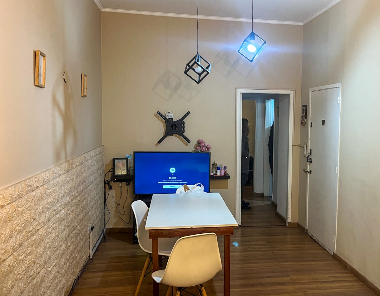 APTO CREDITO - DEPARTAMENTO 2 AMB AL FRENTE CON PATIO CUBIERTO - ZONA: PASEO ALDREY