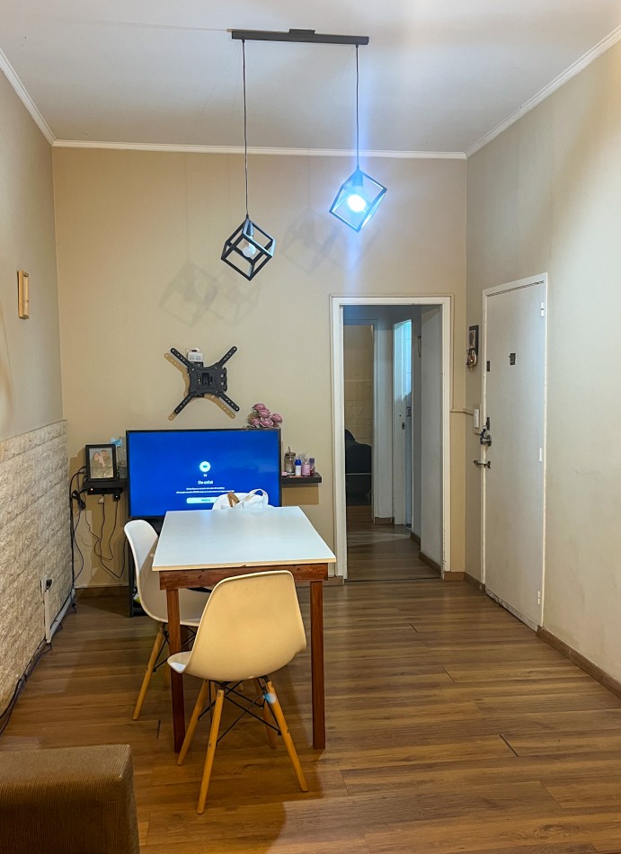 APTO CREDITO - DEPARTAMENTO 2 AMB AL FRENTE CON PATIO CUBIERTO - ZONA: PASEO ALDREY