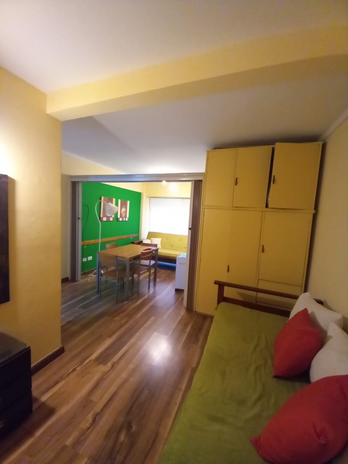 DEPARTAMENTO 1 AMB DIVISIBLE, AL CONTRAFRENTE C/ BALCON FRANCES - ZONA: MACROCENTRO