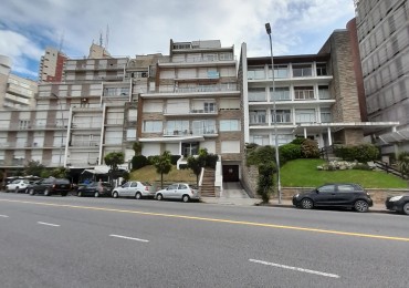 DEPARTAMENTO 2 AMB CONTRAFRENTE, CON PATIO Y ESPACIO DE COCHERA - ZONA: PLAYA VARESE