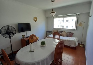 DEPARTAMENTO 2 AMB. AL LATERAL - ZONA: FALUCHO Y ENTRE RIOS
