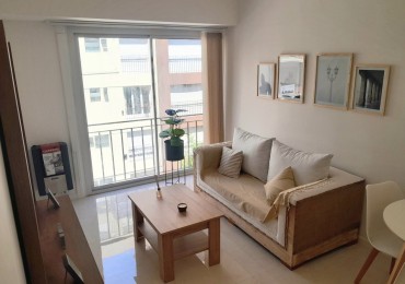 DEPARTAMENTO 3 AMB AL FRENTE, CON BALCON FRANCES - ZONA: CENTRO