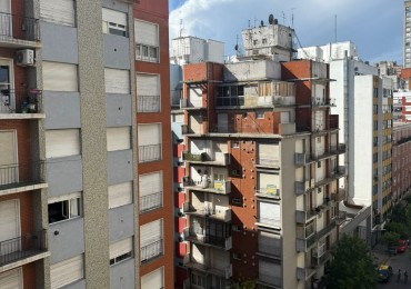 DEPARTAMENTO 1 AMB DESPLAZADO EXTERNO, CON BALCON - ZONA: CENTRO