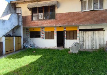 CONSTRUCCION EN DOS PLANTAS A TERMINAR O RECICLAR, AMPLIO PARQUE, POSIBILIDAD DE LOCALES AL FRENTE - ZONA: PARQUE CAMET