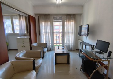 DEPARTAMENTO 3 AMB. AL FRENTE CON BALCON, RECICLADO - ZONA: PLAZA COLON