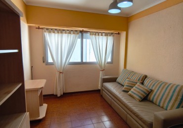 DEPARTAMENTO 2 AMB, AL CONTRAFRENTE, CON PATIO - ZONA: SGO. DEL ESTERO Y ALBERTI 
