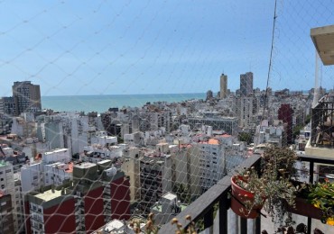 DPTO. 1 ½ AMB. LATERAL, RECICLADO, CON BALCON SALIENTE Y VISTA AL MAR - ZONA: CORRIENTES Y FALUCHO